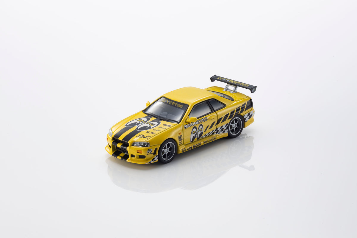 Kyosho Mooneyes Skyline GT-R R34 rear angle with acrylic case packaging