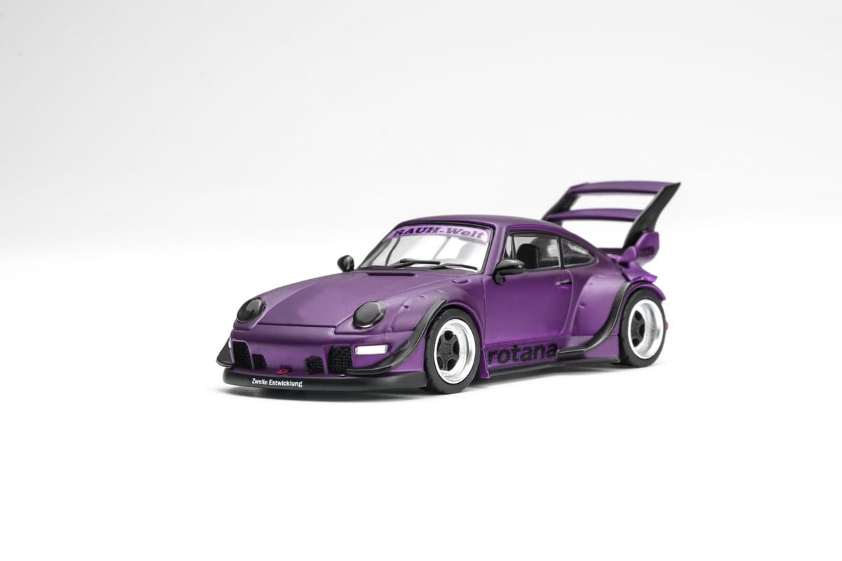 Motorhelix 1/64 RWB 993 Rotana in white with acrylic display case