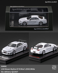 White Ignition Model 1/64 Nissan Skyline GT-R R34 diecast model