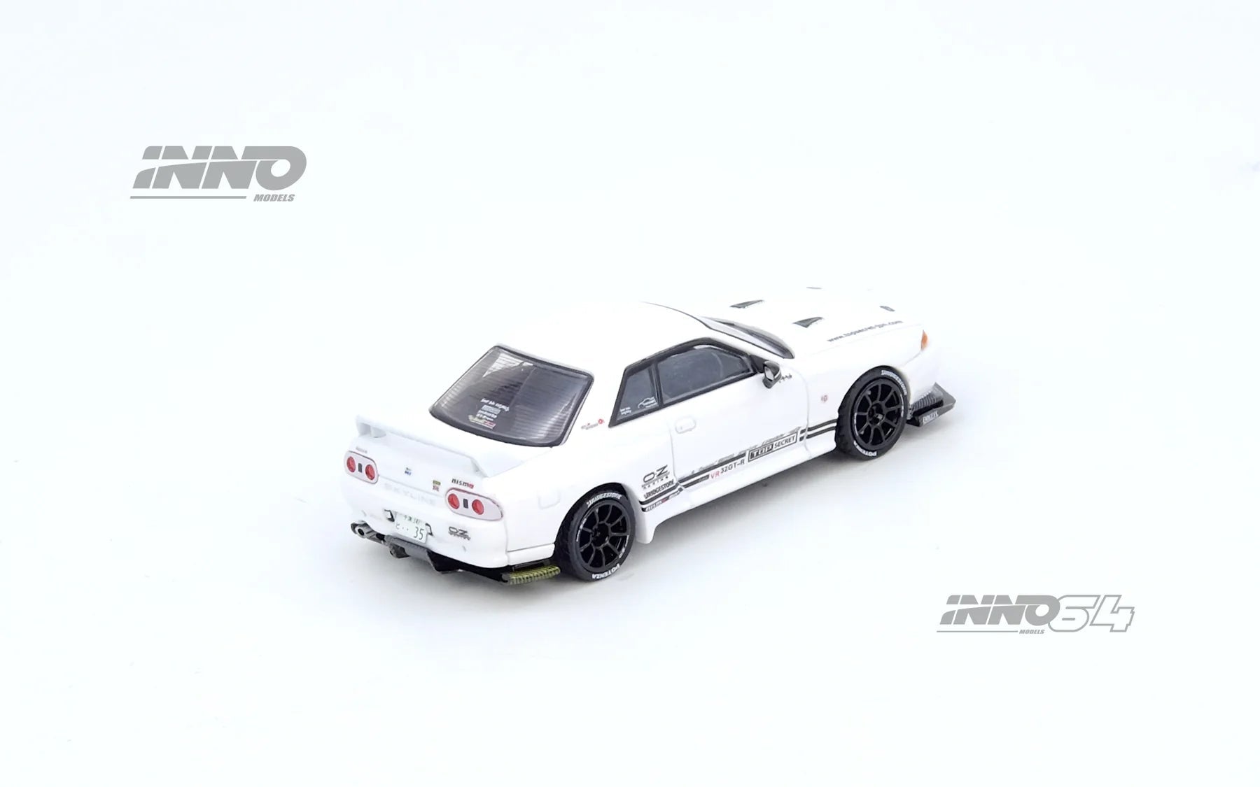 INNO64 1/64 TOP SECRET VR32 GT-R WHITE IN64-VR32TS-WHITE 1:64 diecast model