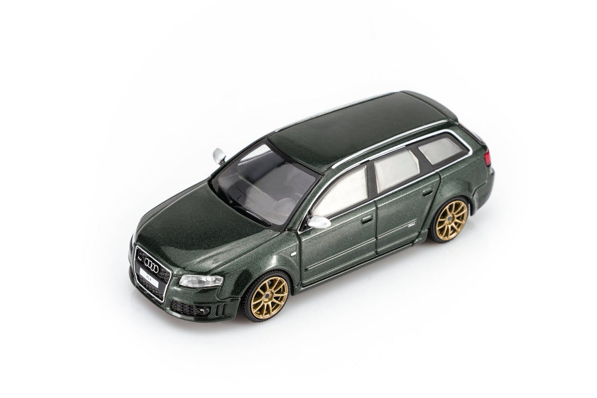 (PREORDER) Motorhelix 1/64 Audi RS4 (B7) 2005 - Deep Green Pearl M68307 1:64 diecast model