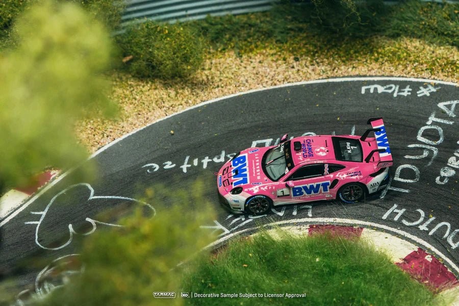 TARMAC WORKS HOBBY64 1/64 Porsche 911 GT3 Cup (992) Porsche Mobil 1 Supercup 2024 Harry King T64 - 093 - 24PSC01 1:64 diecast model